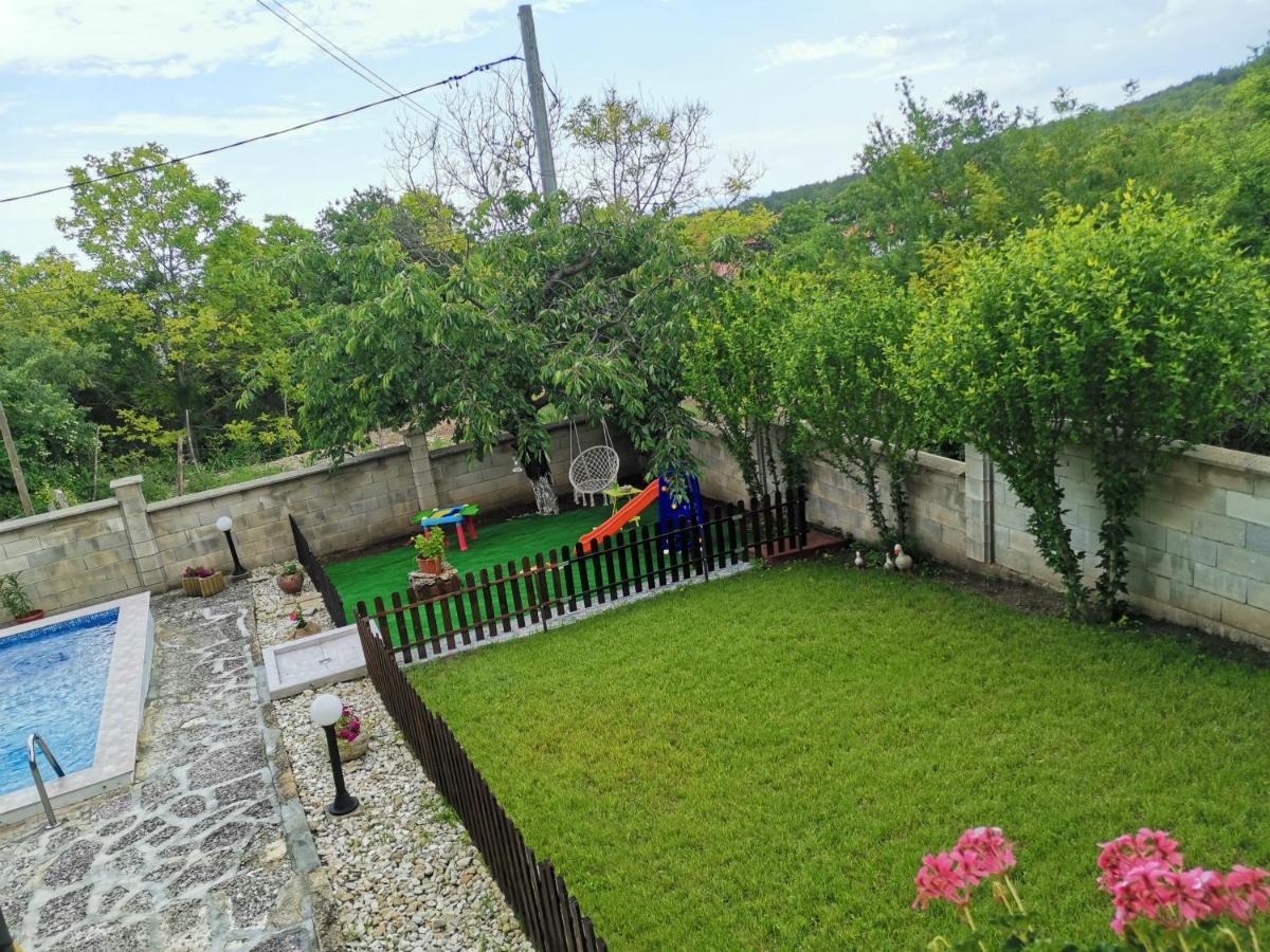 בלצ'יק Villa Holly מראה חיצוני תמונה