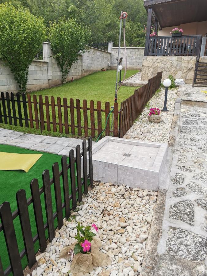 בלצ'יק Villa Holly מראה חיצוני תמונה