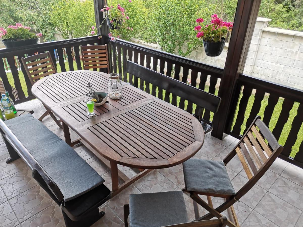 בלצ'יק Villa Holly מראה חיצוני תמונה