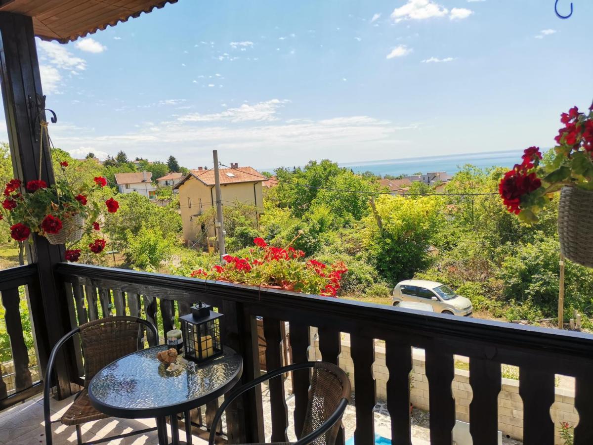בלצ'יק Villa Holly מראה חיצוני תמונה