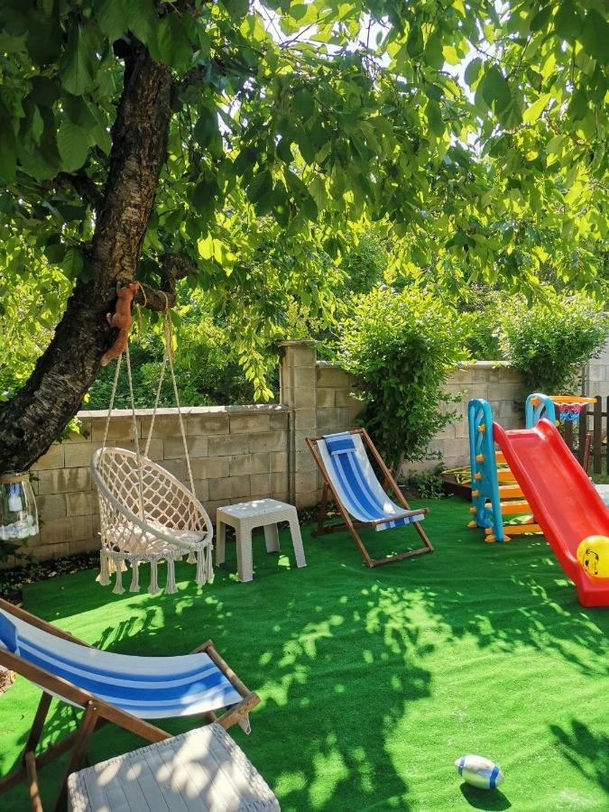 בלצ'יק Villa Holly מראה חיצוני תמונה