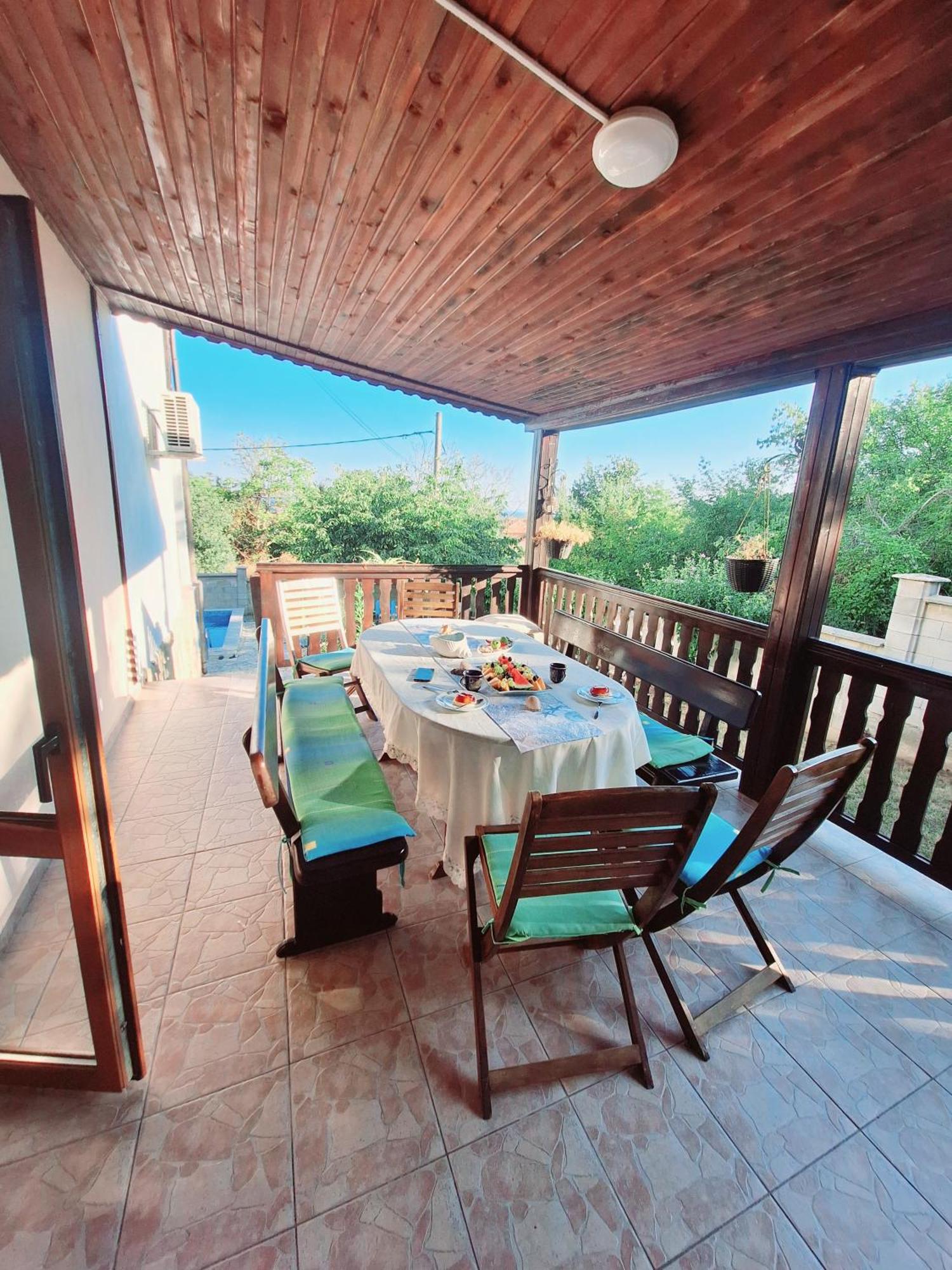 בלצ'יק Villa Holly מראה חיצוני תמונה