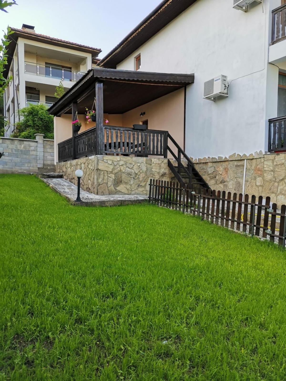 בלצ'יק Villa Holly מראה חיצוני תמונה